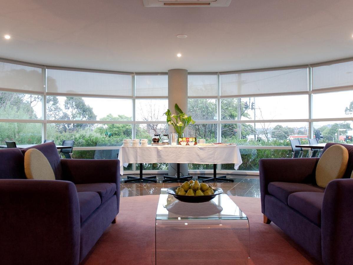 Punthill Burwood Aparthotel Екстериор снимка