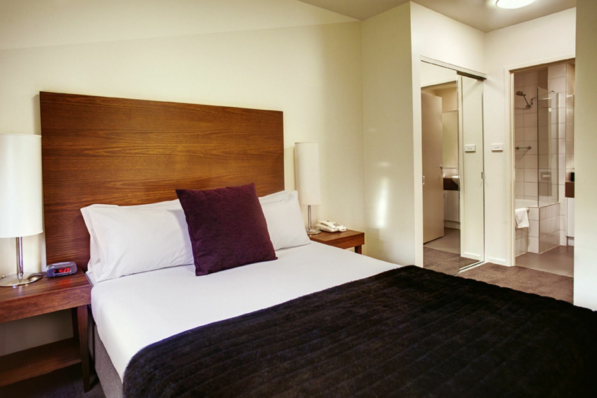 Punthill Burwood Aparthotel Екстериор снимка