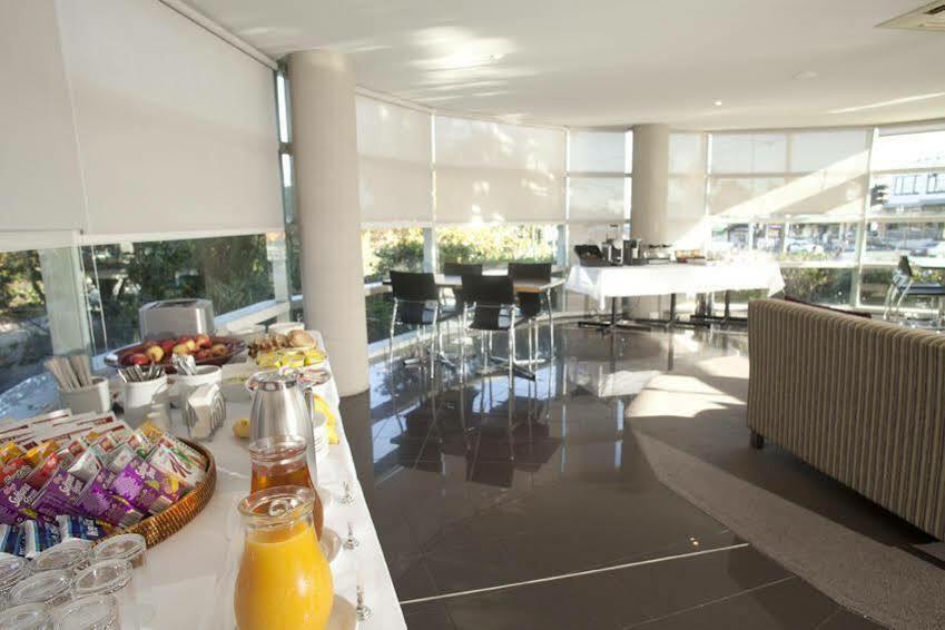 Punthill Burwood Aparthotel Екстериор снимка