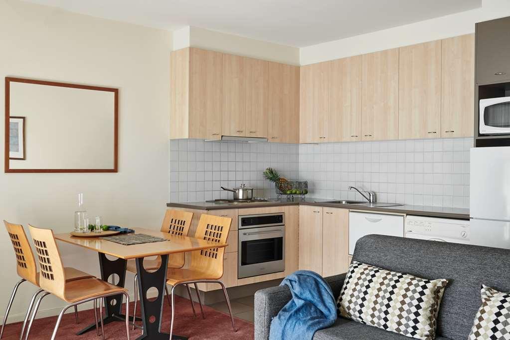 Punthill Burwood Aparthotel Стая снимка